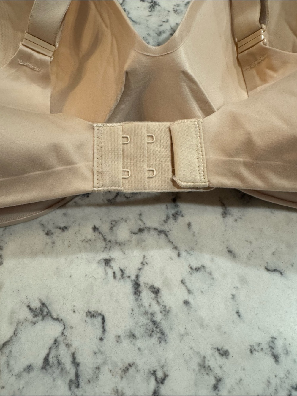 Victoria's Secret Bare Infinity Flex Wireless Perfect Bra Nude 36 DD - Picture 4 of 7
